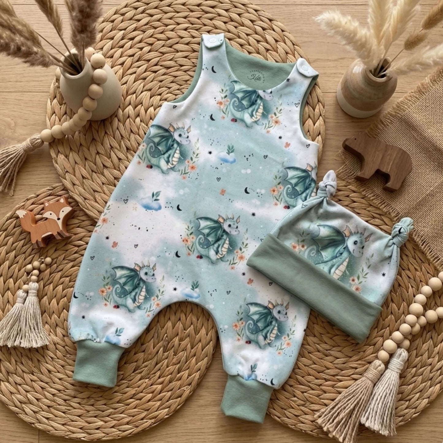 Baby Strampler Drachen Set | handgenäht | Gr. 56–80