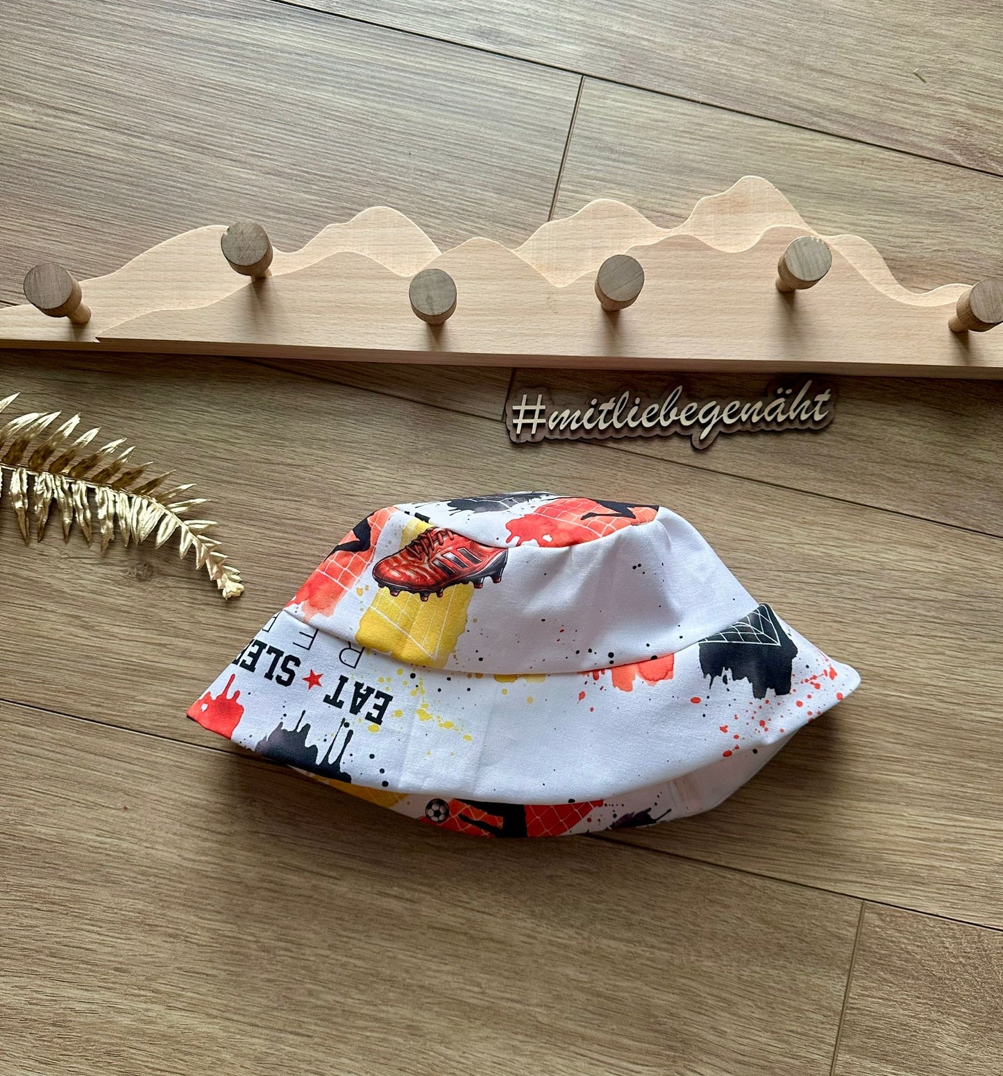 Eat Sleep Soccer Repeat | Fussball Stoff Meterware | Kinderstoff