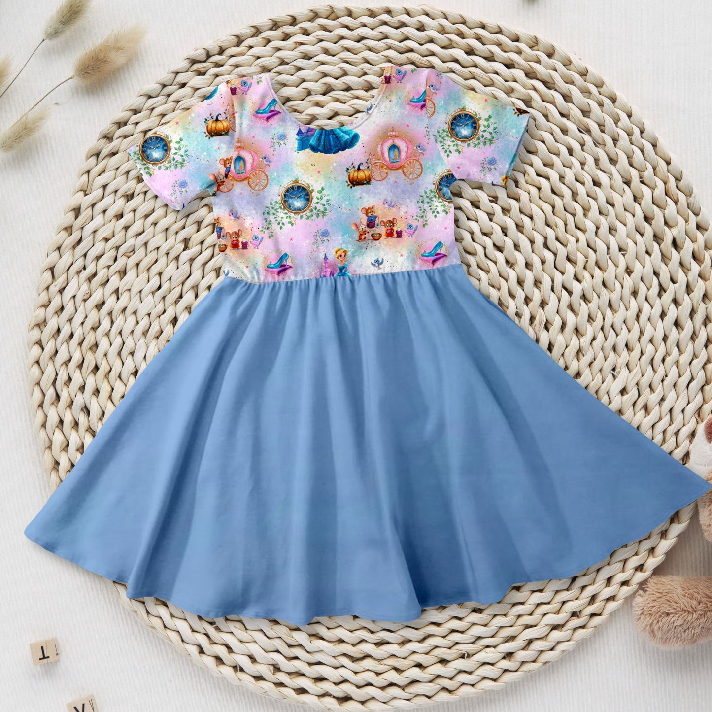 Mädchen Drehkleid Moonlight Princess blauer Rock French Terry – Handmade by Kati